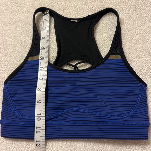 Lululemon Sweaty Or Not Sports Bra Racerback Blue Black Strappy Cut Out - Picture 5 of 13
